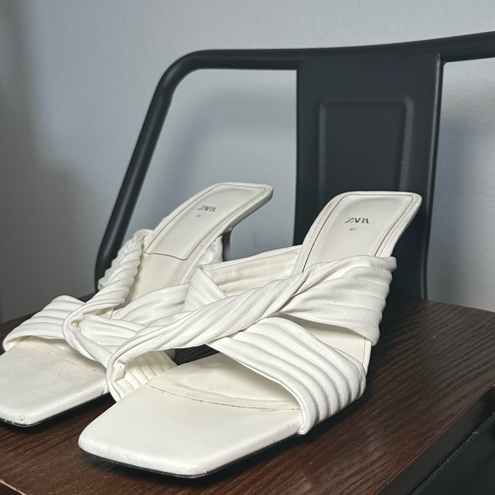 ZARA SANDALS